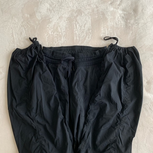 Lululemon Dance Studio Pant II - Picture 5 of 8